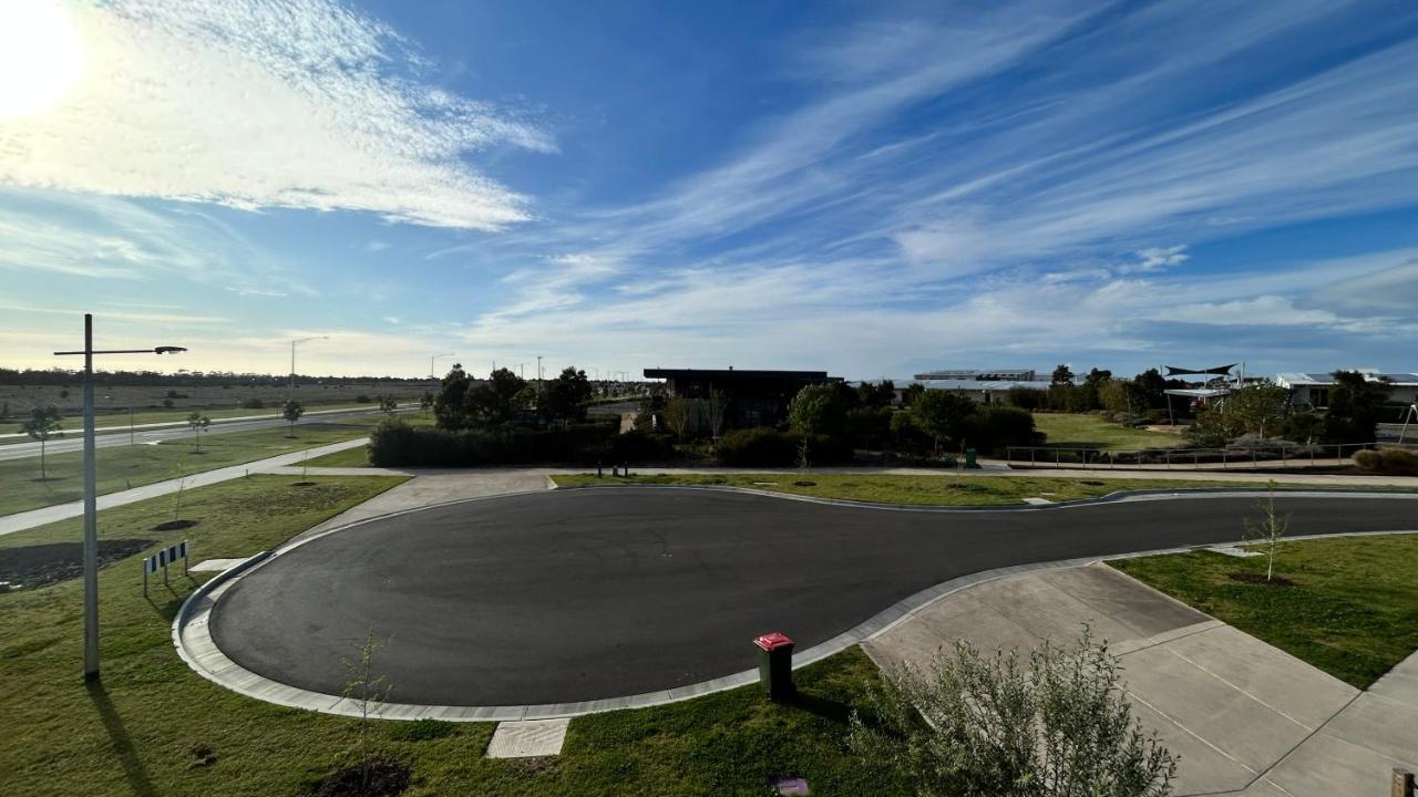 Deluxe Grand Suite in the west of Melbourne - Bed and Breakfast Wyndham Vale