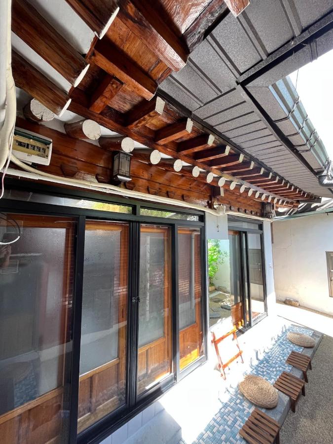전통한옥체험 자쿠지 무료 독채 프라이빗한 촌캉스 체험 최대6인 - Bed and Breakfast Seoel