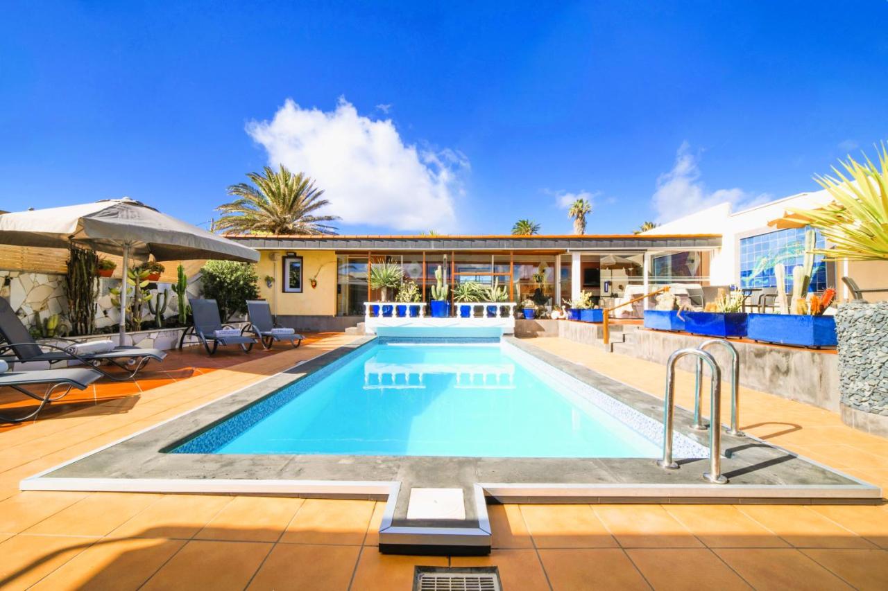 Villa MADORA - private pool, amazing garden, sea view, quiet location - Ferienwohnung Tías