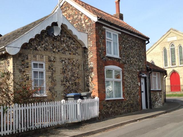 All Seasons Cottage Breaks - Bed and Breakfast Saxmundham