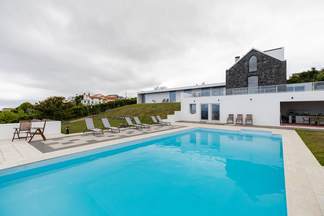 Grande Mar Villa - B&B Ponta Garça