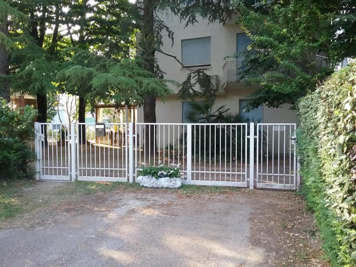 Casa Marialuigia - Appartamenti solo per famiglie - B&B