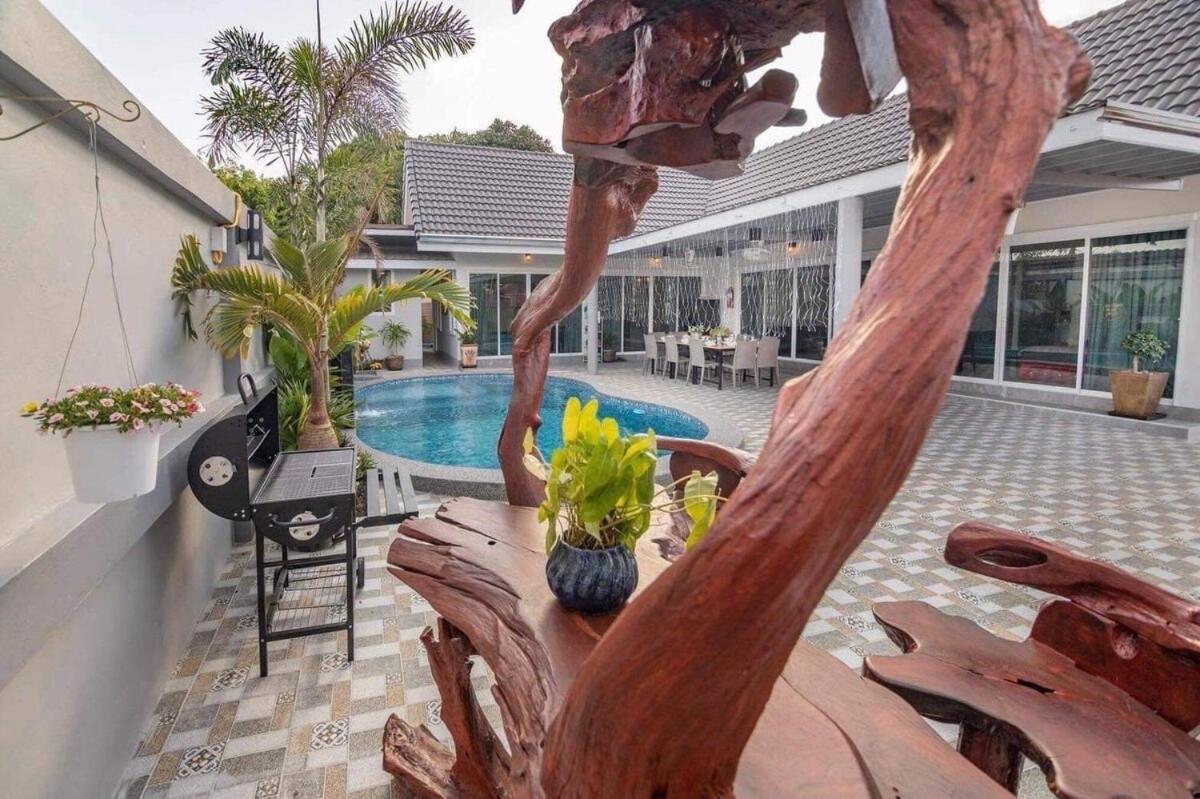 Villa con 2 Camere da Letto