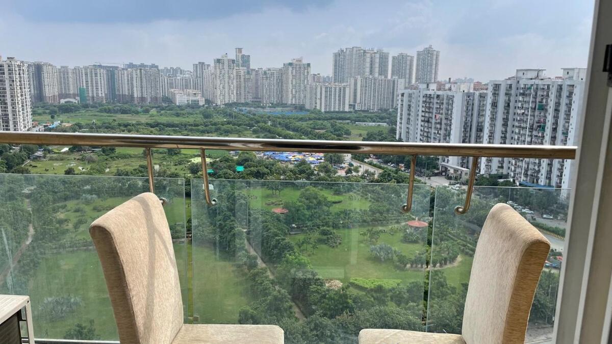 Ally Studios - B&B Noida