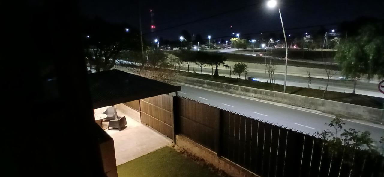 Alojamiento ideal en zona norte de Córdoba Capital - Bed and Breakfast Córdoba