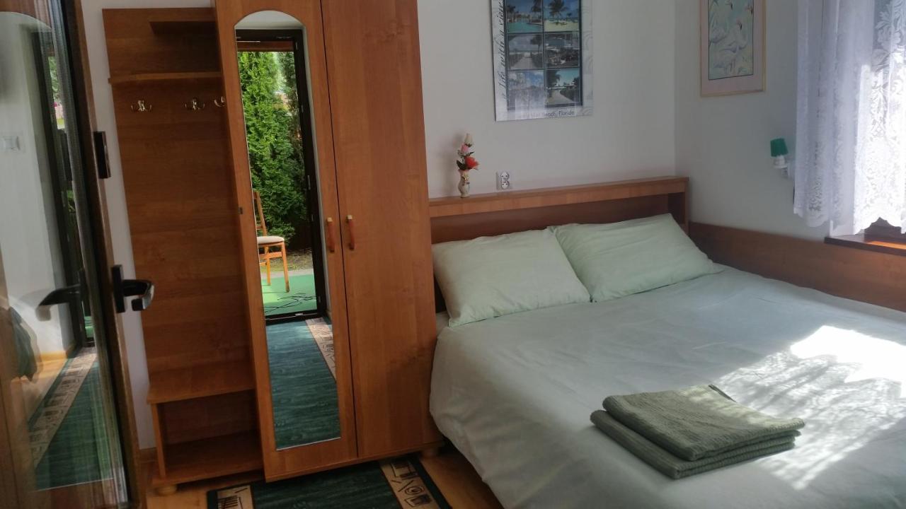 Habitación Doble con zona de cocina