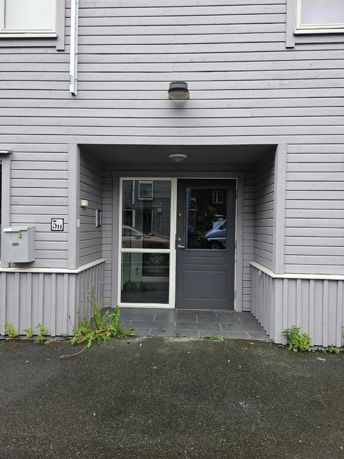 Practical apartment in the city center - B&B Tromsø