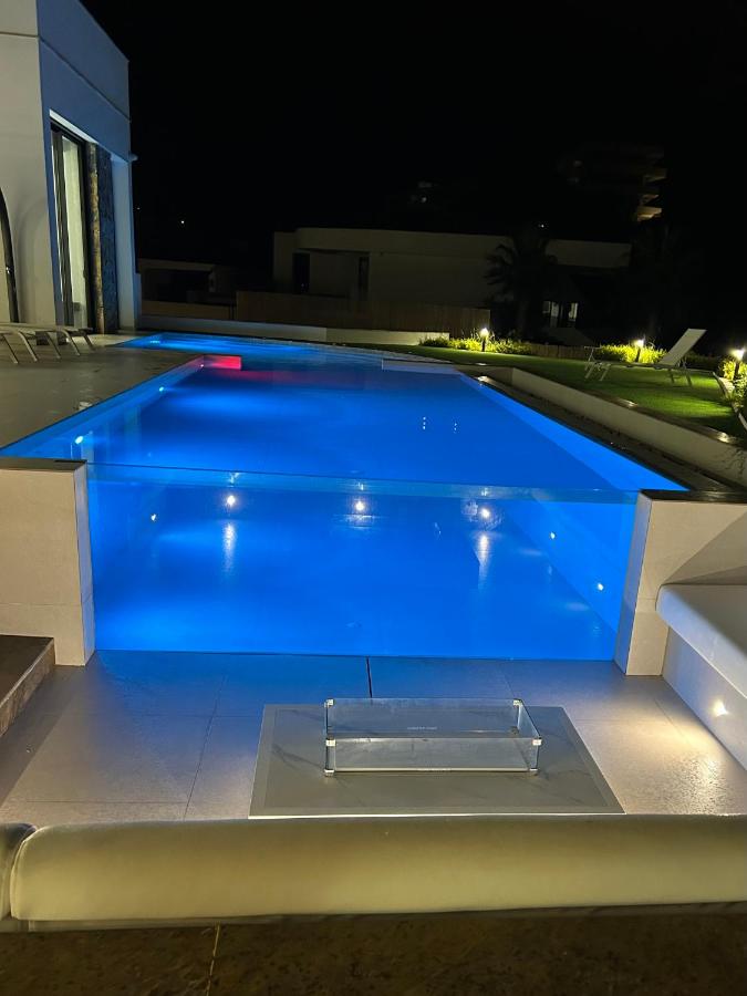 Villa Neuve, Golf de Las Colinas - B&B San Miguel de Salinas