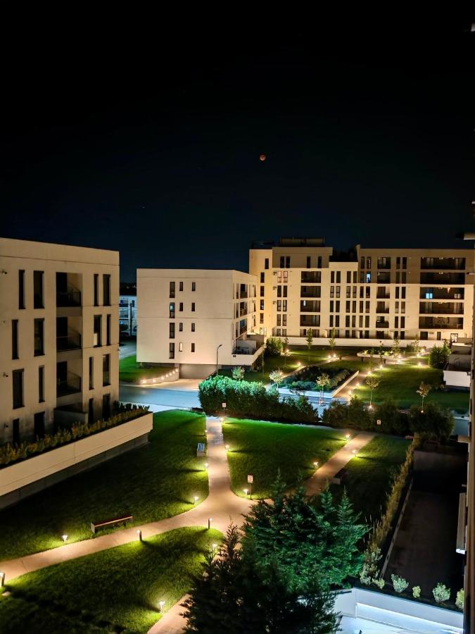 Modern Apartment with Free Private Parking in Timisoara - Ferienwohnung Temeswar