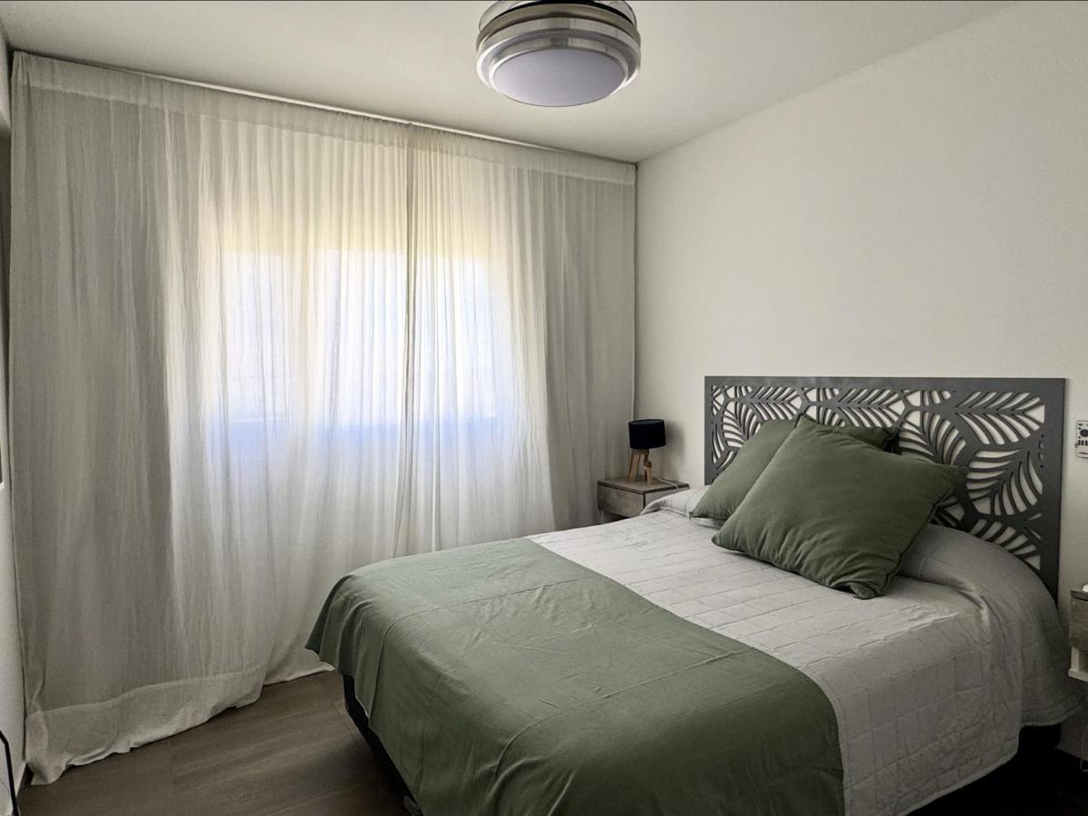 Appartamento con 1 Camera da Letto, Vista Mare e Balcone