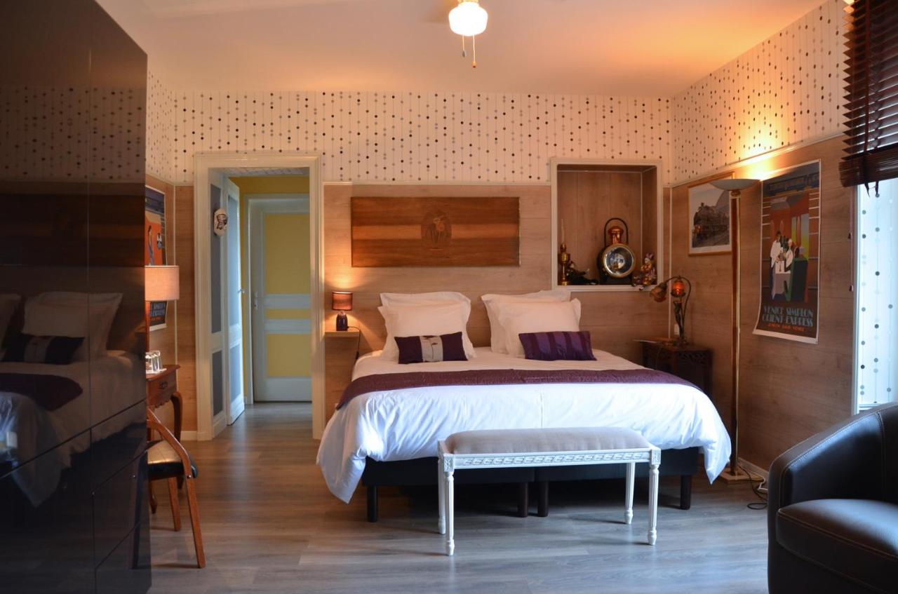 Chambre Double ou Lits Jumeaux avec Salle de Bains