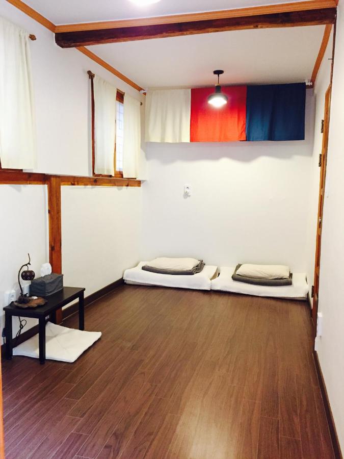 Twin Room with Private Bathroom