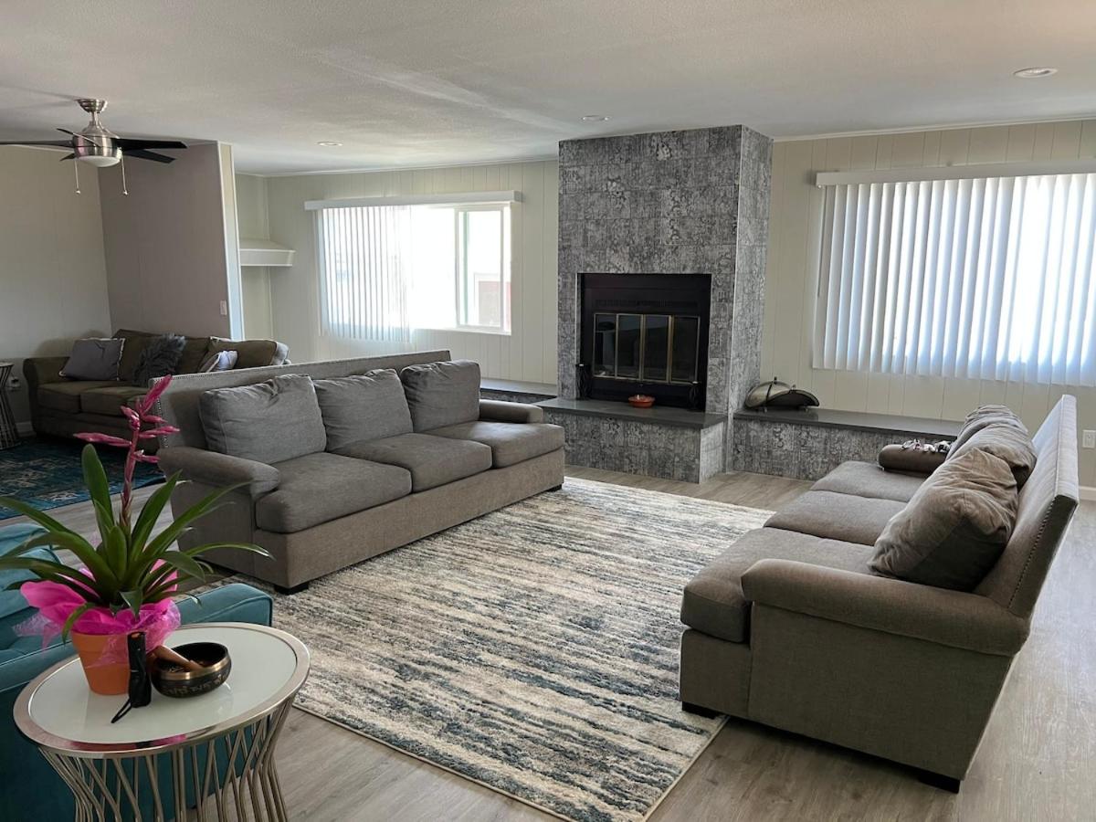 Ranch Property on 2 acres! - B&B Desert Hot Springs