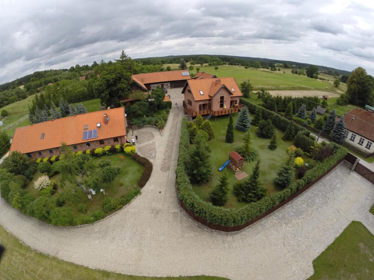 B&B Lipowo - Stajnia Lipowo 45 - Bed and Breakfast Lipowo