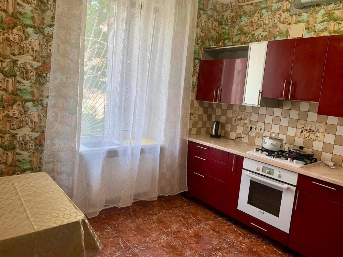 3-кімнатна квартира біля моря і обласної лікарні, 6 спальних місць - B&B Odesa