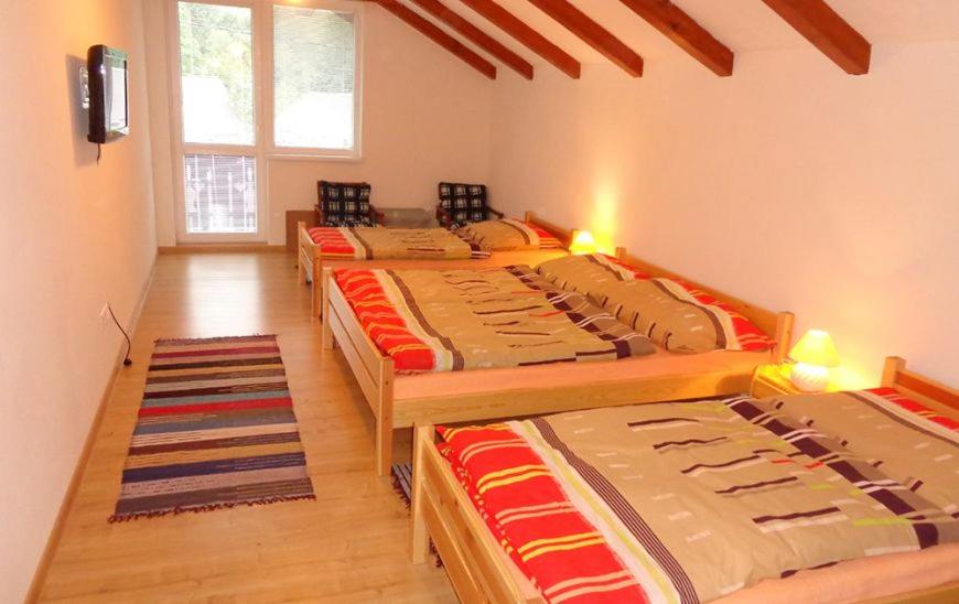 Quadruple Room with Private Bathroom