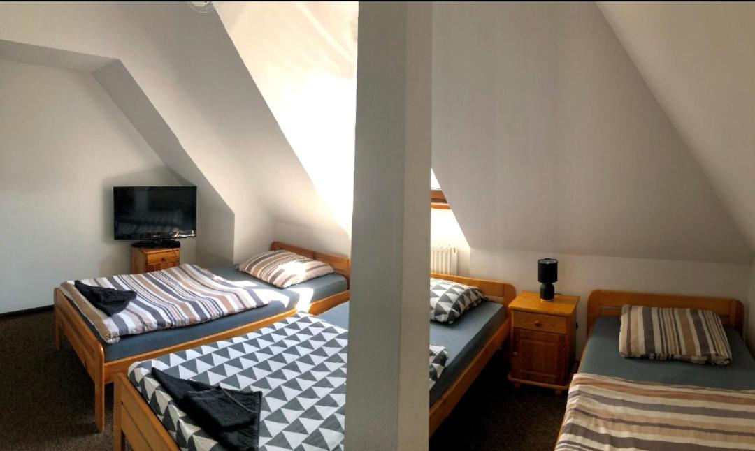 Triple Room with Private Bathroom