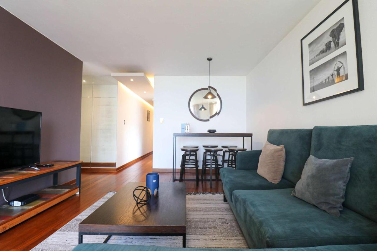 Stylish 3BR with Ocean View - B&B Lima