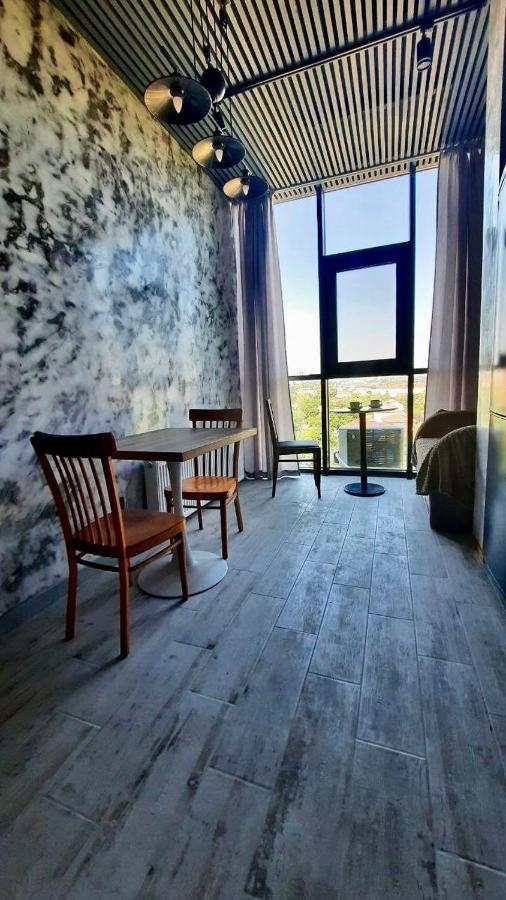 Квартира-студия на 10 ст Фонтана - B&B Odessa