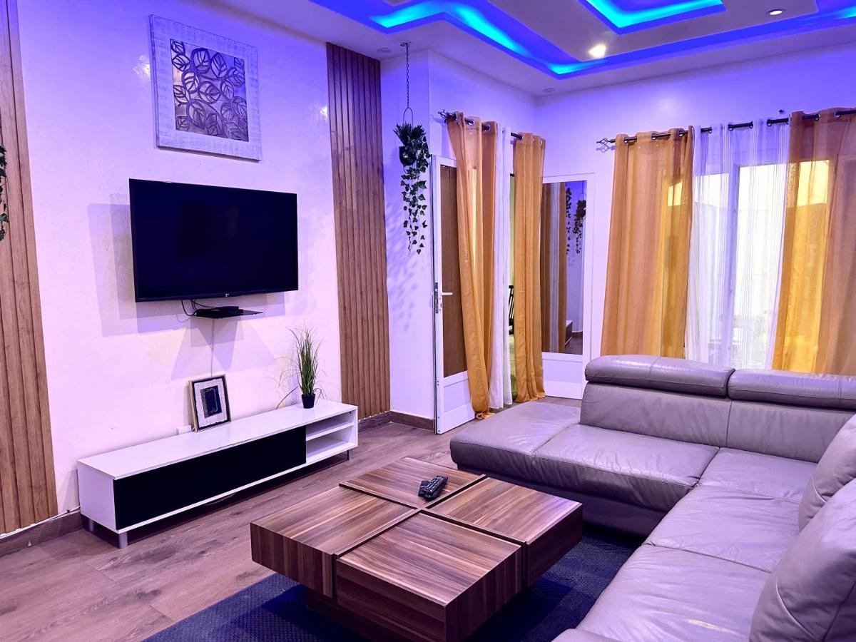 Belle villa confortable avec gardien - Chambres d’hôtes Mbaw Gou Ndaw