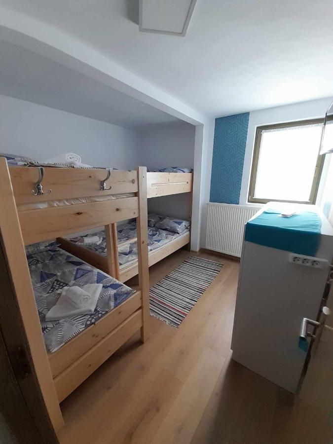 Habitación Familiar con baño privado