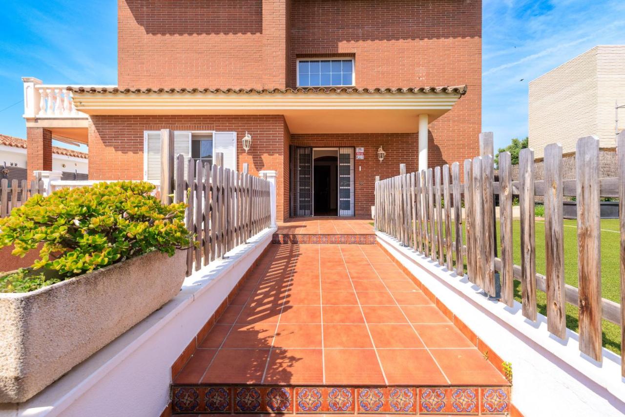 Dorada Villa Planetcostadorada - B&B Cambrils