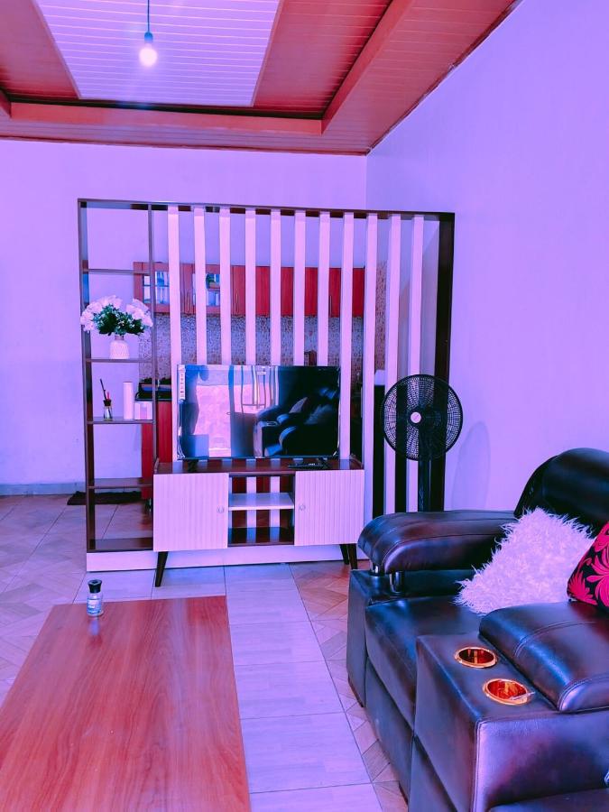 Affordable luxury apartment, walk to city cente - B&B Kigali