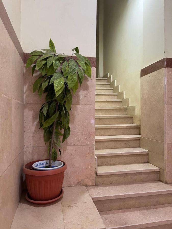 Roma Apartment LXR - B&B Luxor