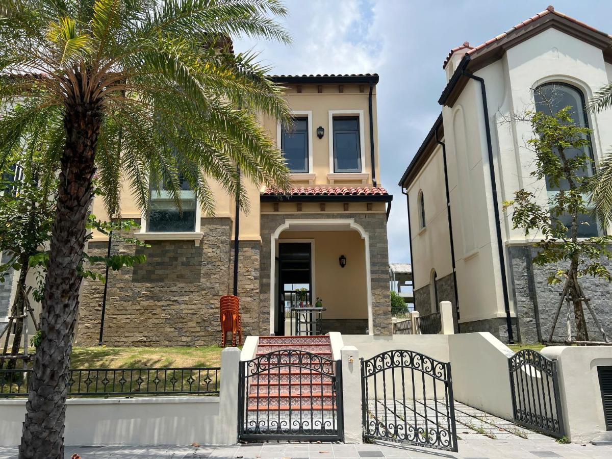 Villa Hồ Tràm 3636 - Bed and Breakfast Xuyên Mộc