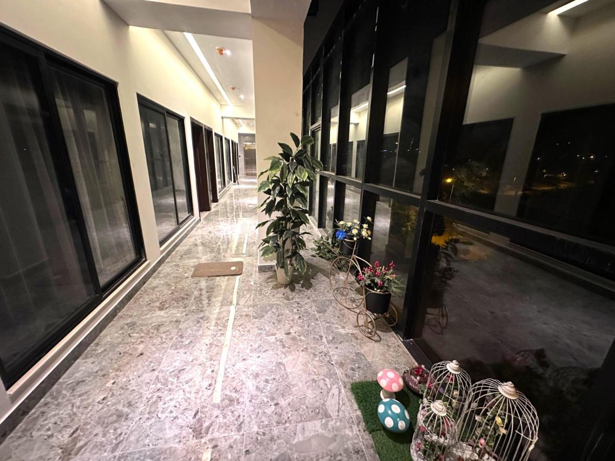 Modern Suite Dubai Standard DHA Islamabad - Bed and Breakfast Rawalpindi