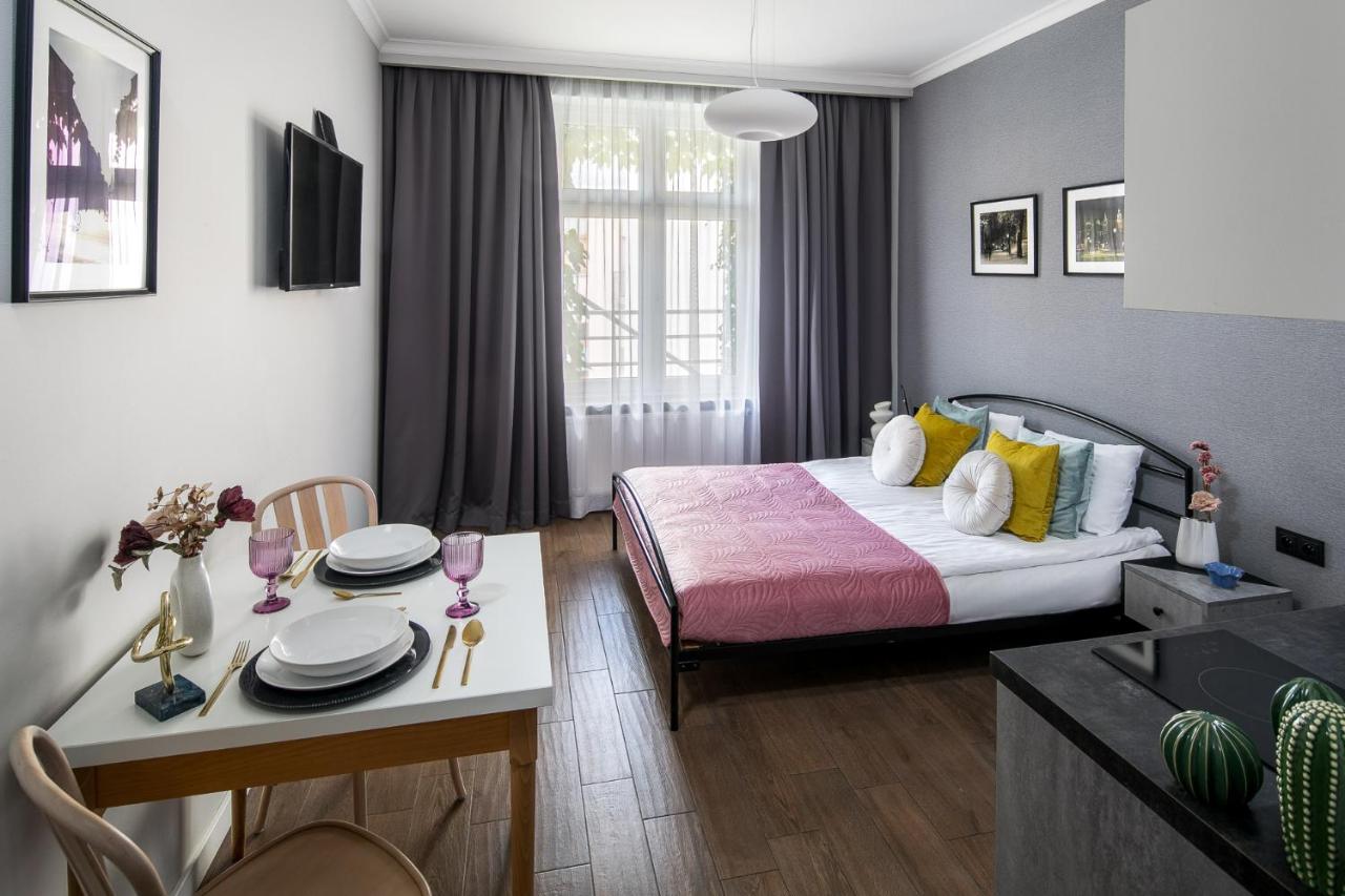 Apartamento con vistas al jardín