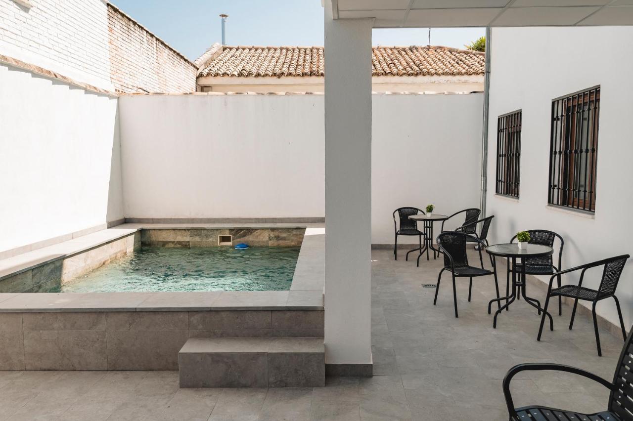 Alojamientos Estrella Baeza - B&B Baeza