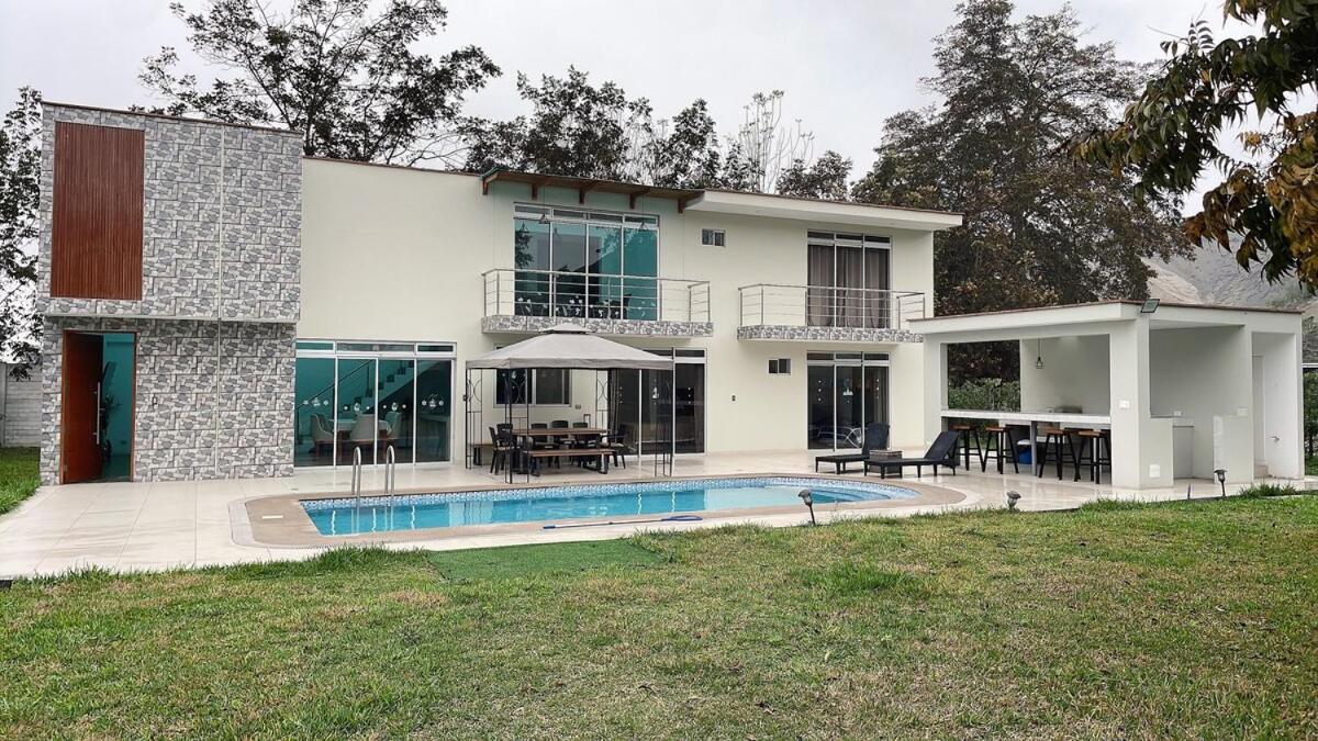 Casa campo las Pecanas Huaral - Bed and Breakfast Huando