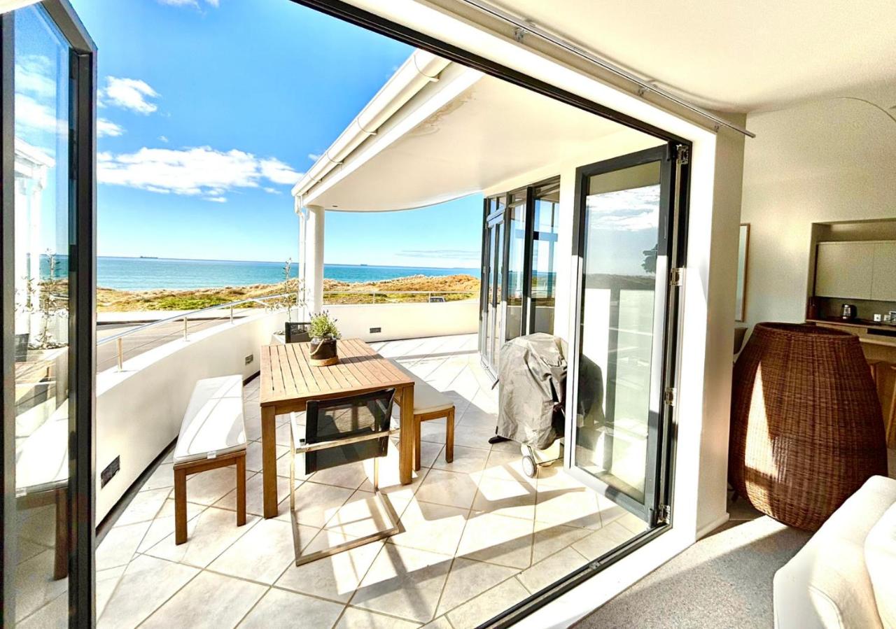 Supreme on Marine - Beachfront! - B&B Mount Maunganui