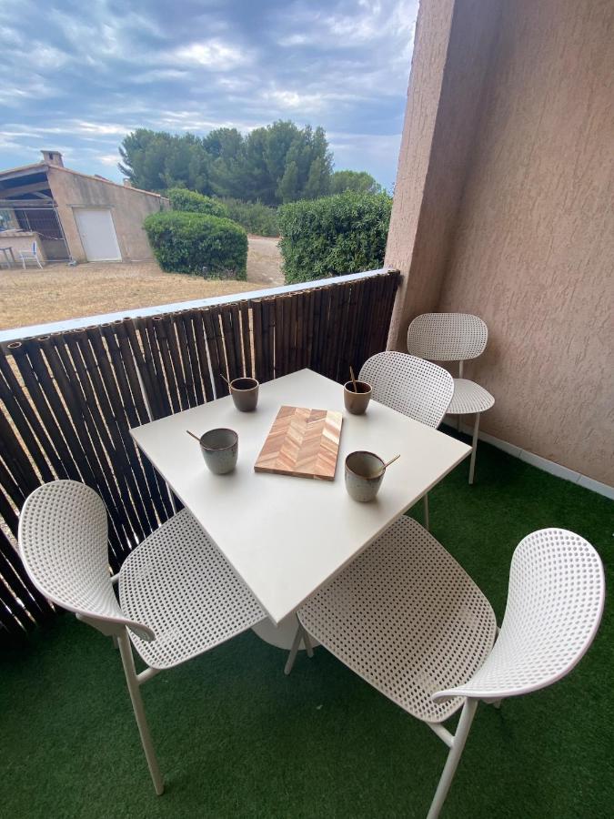 Le Santorin T2 climatisé parking piscine - B&B Balaruc-les-Bains