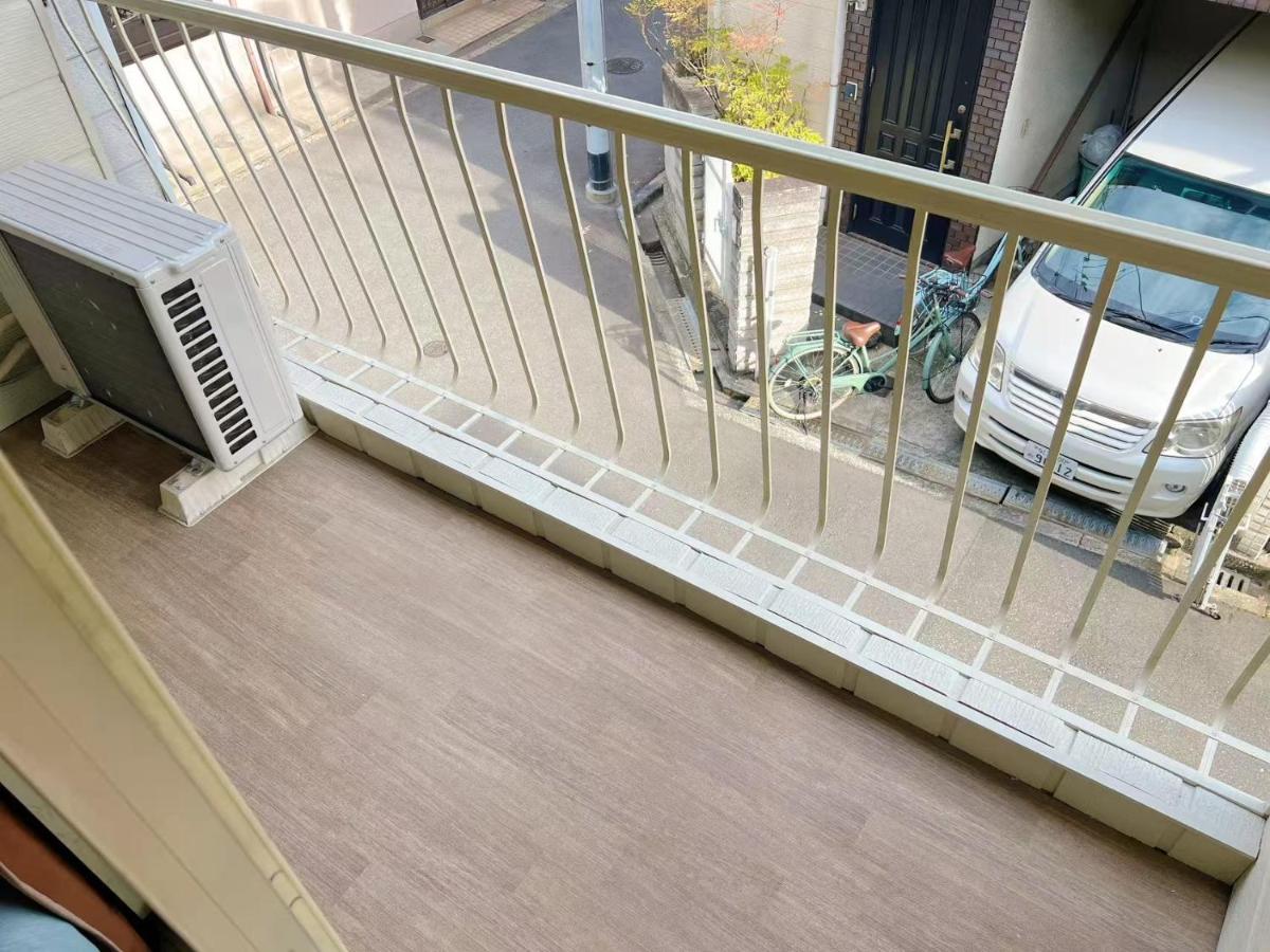 吉临Kirin 小熊在大阪等你 岸里站步行5分钟 天下茶屋站13分 直达机场和难波 - B&B Osaka