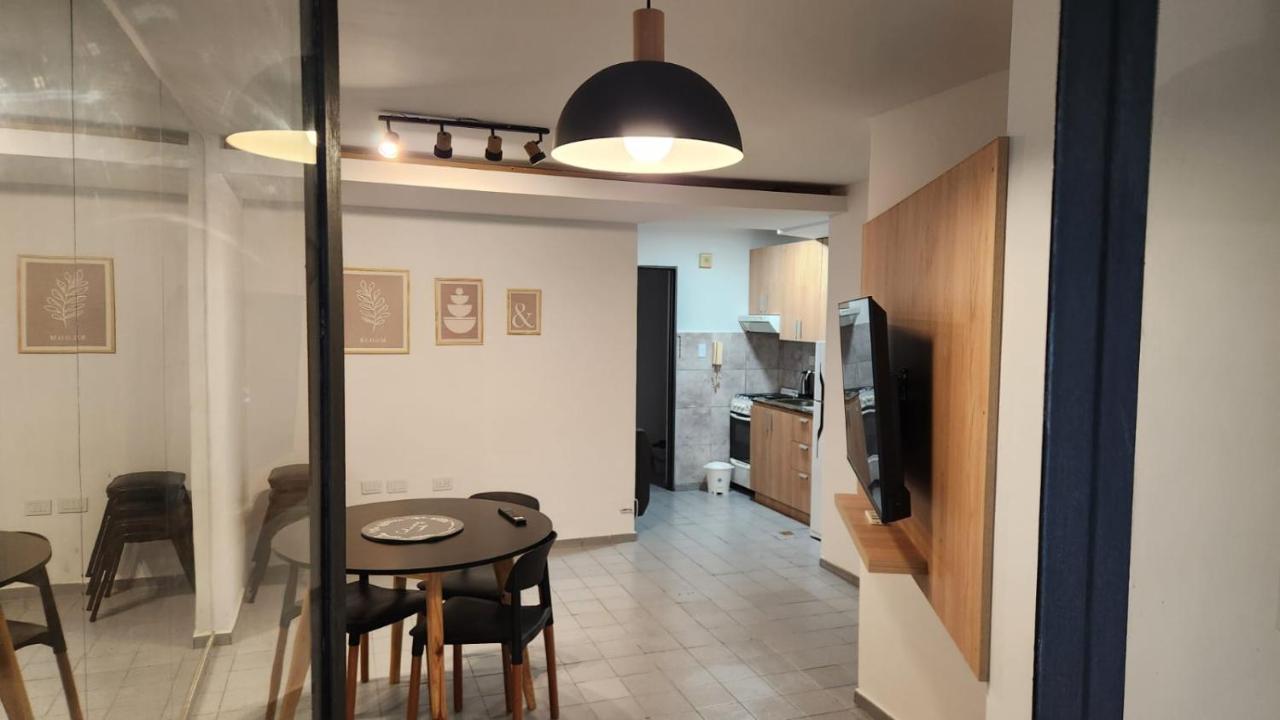 Departamento General Alvear 221 esq E Olmos Centro - Bed and Breakfast Córdoba