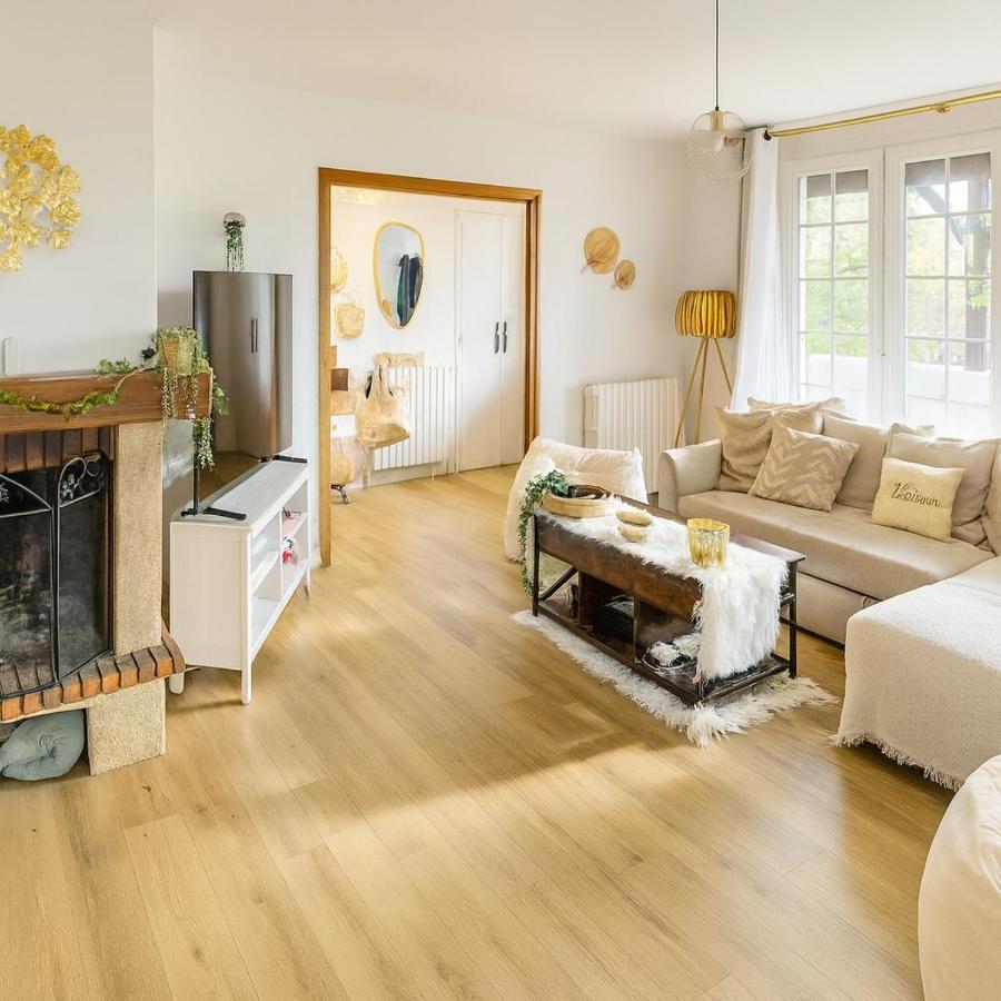 Évasion à Rully grande maison avec piscine privée - B&B Rully