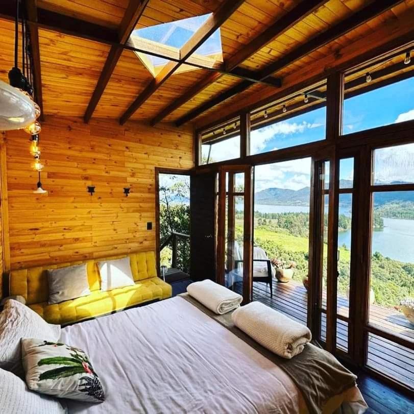 Deluxe Doppelzimmer mit Balkon und Meerblick