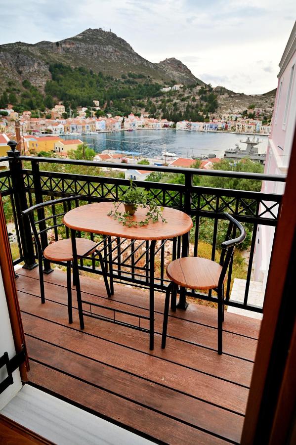 Voula's Traditional House - Chambres d'hôtes Megísti