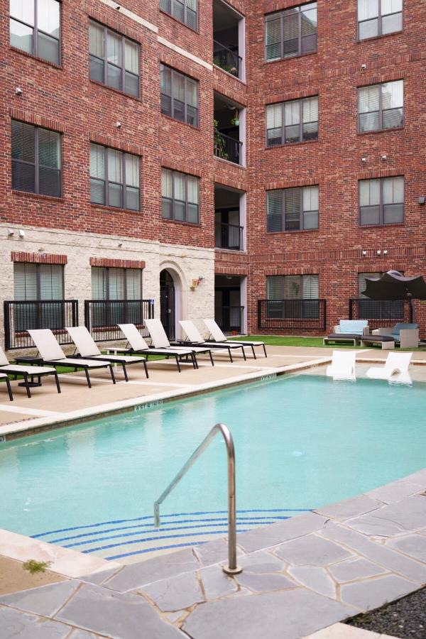 Close to Convention Center & Stadiums - Ferienwohnung Houston