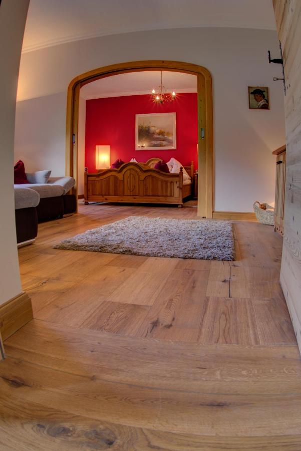 Two-Bedroom Apartment with Balcony 5