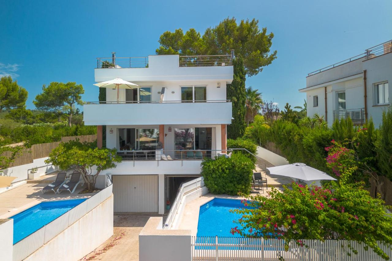 Villa Jazmin for 8 with swimming pool and beach views - B&B Alcudia