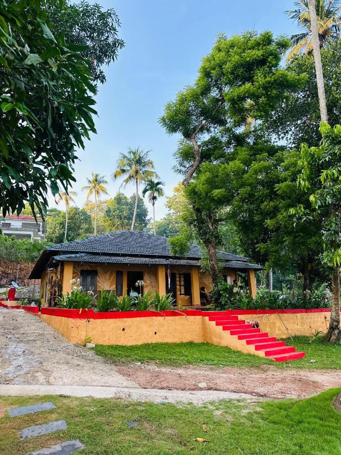 Lakeshore Retreats Varkala - B&B Varkala