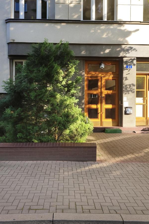 Apartament 70 m2 "Travelers Haven" 2x Badroom - Bed and Breakfast Krakau