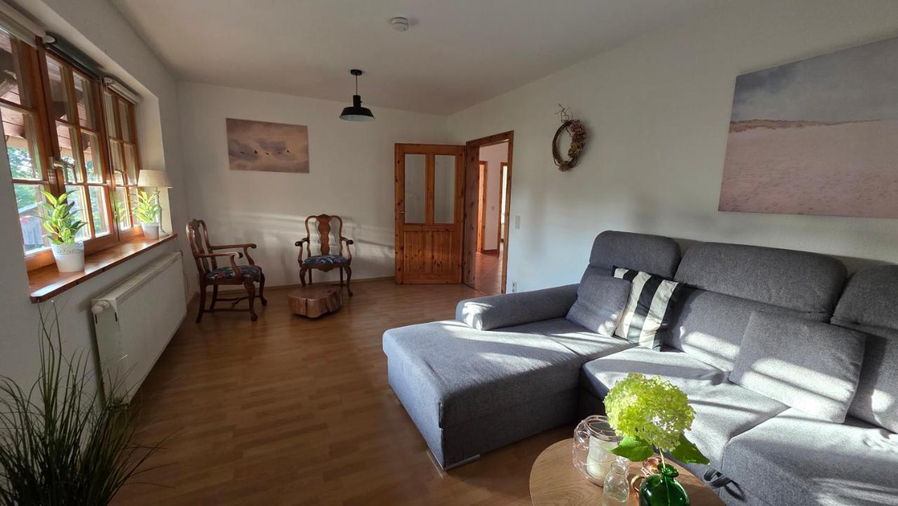 Große Landhaus Wohnung 30 Min bis Hamburg - Ferienwohnung Klein Offenseth-Sparrieshoop