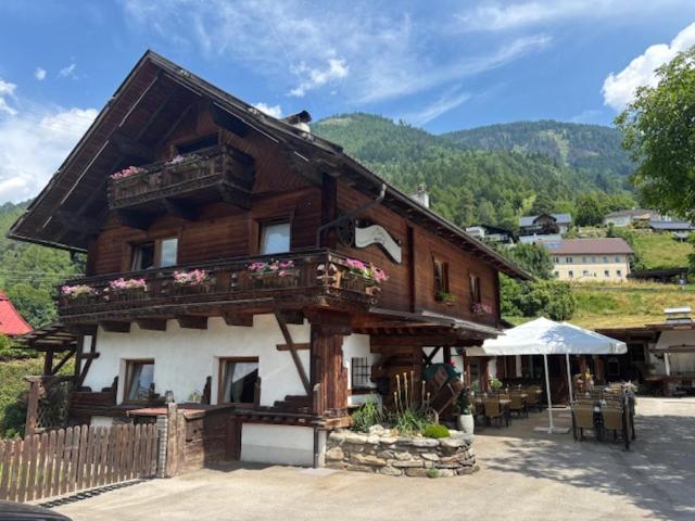 May's Apartments & Restaurant - B&B Obervellach