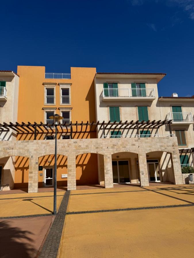 BEACH HOUSE - Walkable to Beach - Wi-Fi Included - Bed and Breakfast Santa Maria
