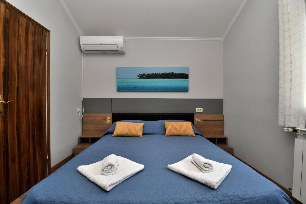 Appartamento con 3 Camere da Letto