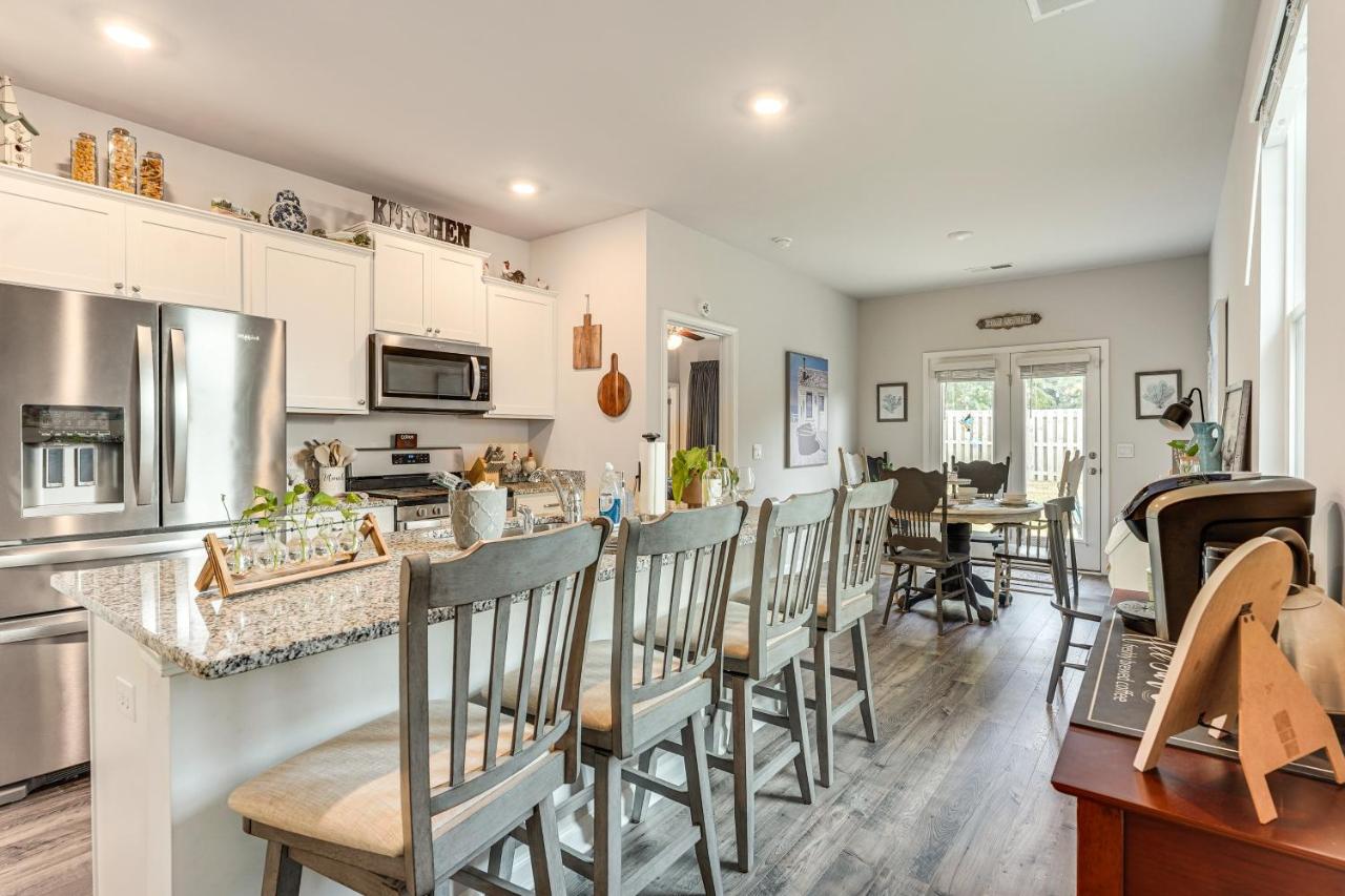 7 Mi to Dtwn Augusta! Modern Family Home - Bed and Breakfast Beech Island